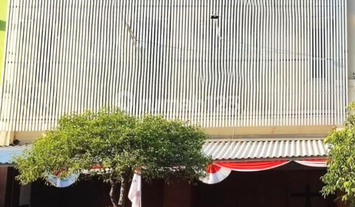 FOR IMMEDIATE SALE: Strategic and Well-Maintained Shop House at Gwalk Citraland 1