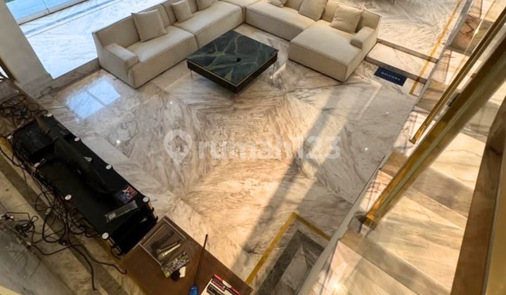 Rumah Graha Famili Blok W New, Full Furnish,I Full Marmer, Lift