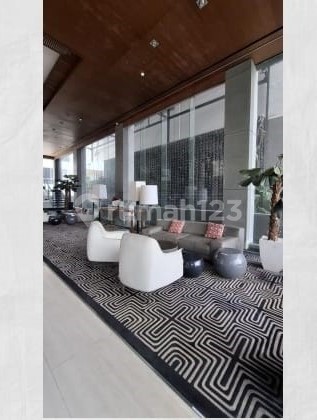 STRATEGIS Gedung Komersial 6 Lantai Surabaya Pusat Ada Lift STRATEGIS Gedung Komersial 6 Lantai Surabaya Pusat Ada Lift