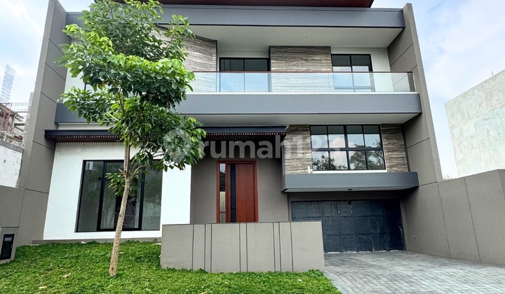 Luxury New Gress Modern House Pakuwon Indah