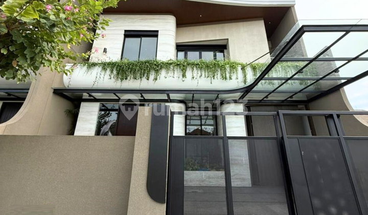 NEW GRESS MEWAH Rumah Graha Family Inc. Furnish dan Lift