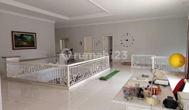 Rumah Hook Siap Huni 2 Lantai Graha Family Blok D 2