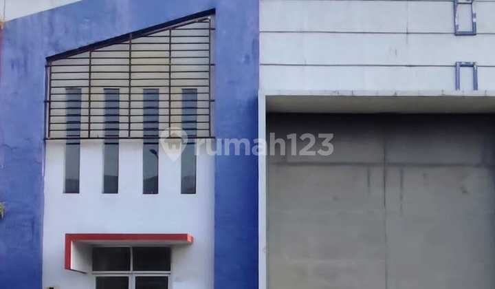 For Sale: 2 ADJACENT WAREHOUSE UNITS, Newly Built in Legundi Bizpark, Driyorejo.