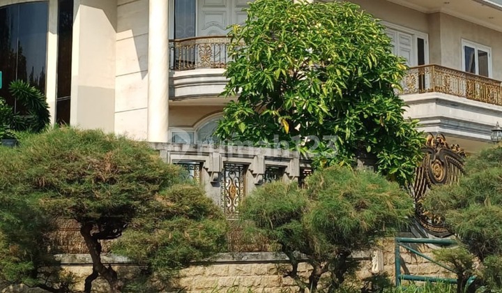 Disewakan Rumah Mewah Full Furnish Galaxy Bumi Permai Disewakan Rumah Mewah Full Furnish Galaxy Bumi Permai