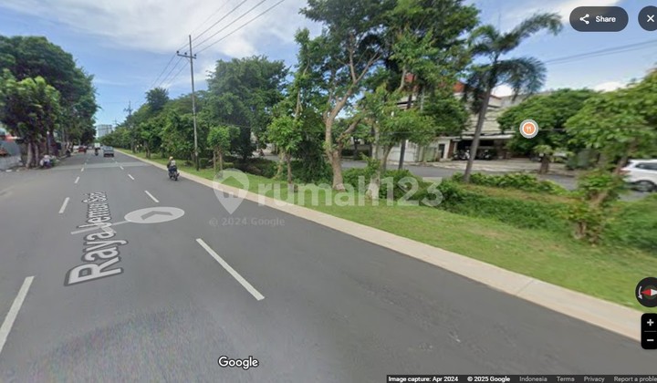 For Sale 3-Story Commercial Building on Jemur Andayani Street, Suitable for Office Use. For Sale 3-Story Commercial Building on Jemur Andayani Street, Suitable for Office Use.