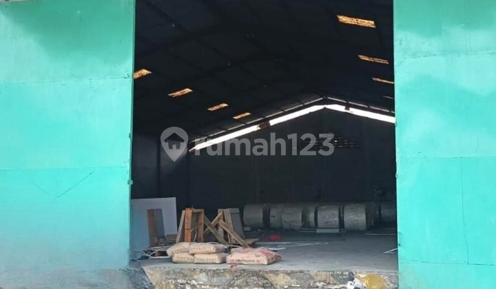 Warehouse for Rent Surimulia Margomulyo 5 Minutes from Toll Gate