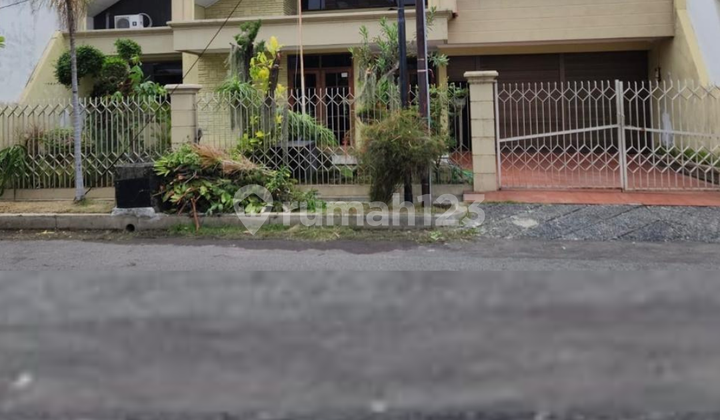 Hunian Elite di Sby Timur Dharmahusada Indah Sby One Gate System Hunian Elite di Sby Timur Dharmahusada Indah Sby One Gate System