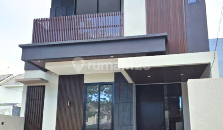 Dijual Rumah Northwest Lake Citraland Utara Row jalan 4 mobil Dijual Rumah Northwest Lake Citraland Utara Row jalan 4 mobil