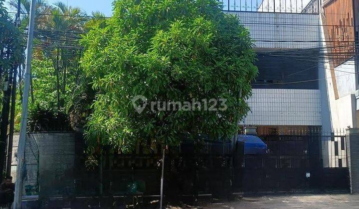 Dijual Rumah Raya Dukuh Kupang, Surabaya 1