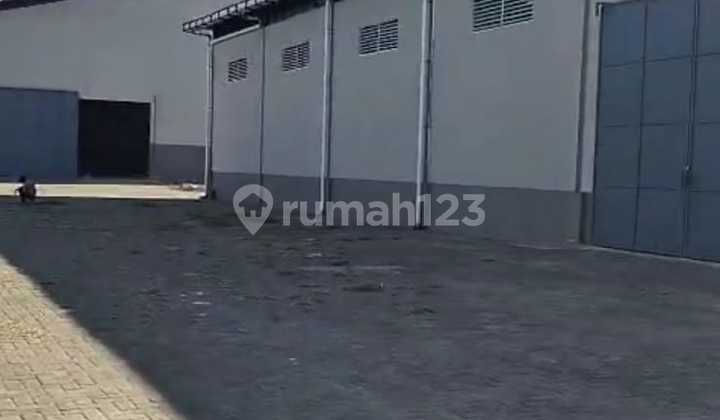 FOR SALE New Luxurious Factory/Warehouse READY TO OPERATE 3-story Office