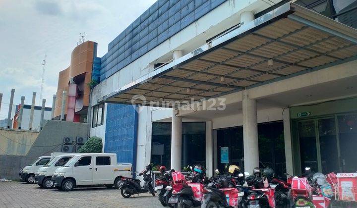 Disewakan Komersial Ruko Mayjen Sungkono 1
