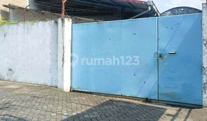 For Sale Mastrip Raya Warehouse West Sby Near 2 toll gate doors