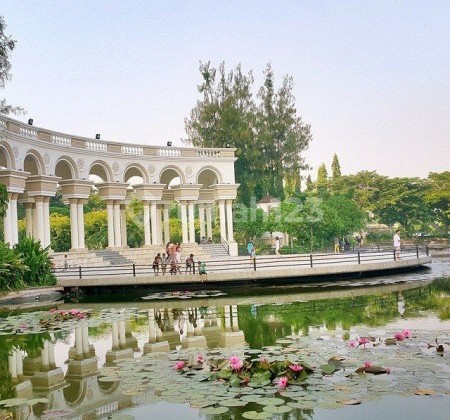 For Sale Move-In Ready House Virginia Regency Pakuwon City