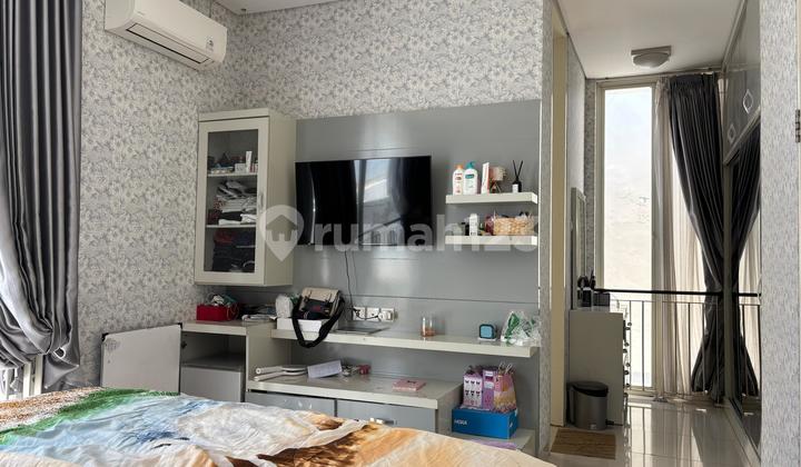 Cheap Sale Minimalist Model House Pakuwon City Fully Furnished 2