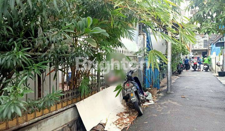 RUMAH TUA JELAMBAR BARU BEBAS BANJIR 2