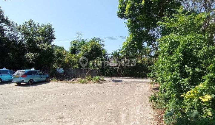 Dijual Tanah Langka Beachfront area Kuta hanya 5 menit ke Airport Ngurah Rai, cocok untuk Villa, Hotel,  1