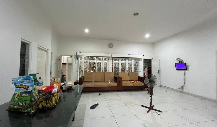 1st floor house for sale in strategic location in Denpasar 2