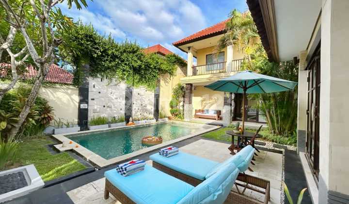 villa cantik dan luas seminyak full furnished 1