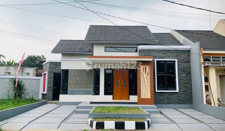 rumah modern dengan lokasi strategis tinggal satu unit 1