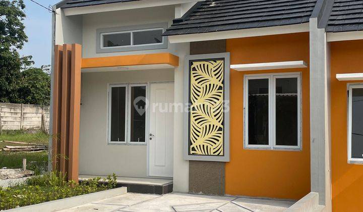 Rumah modern Minimalis yang Ada Di Parung Bogor Dengan Lokasi Yang Sangat Strategis Pas banget Di Pinggir Jalan Hj Mawi 1