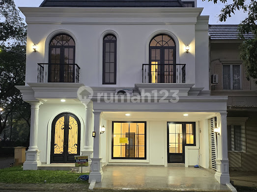 Nice Semi Furnished House in Assana Vanya Park BSD, South Tangerang