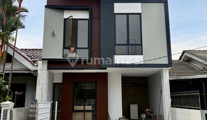 Rumah 2 Lantai di Nusaloka Bsd City, Tangerang Selatan