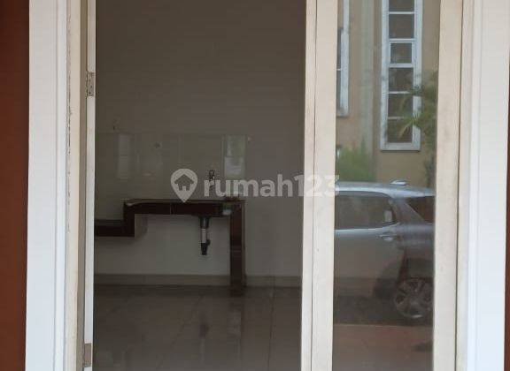 Disewa Rumah 3 Lantai di Samara Village Gading Serpong 2