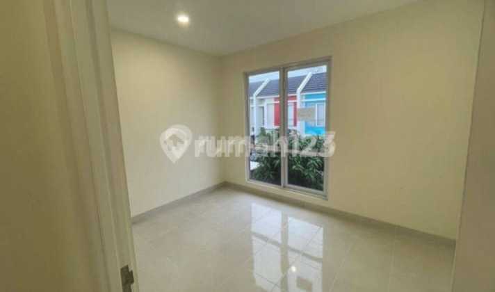 Rumah 2 Lantai 3 BR di Cluster Martinez Gading Serpong, Tangerang