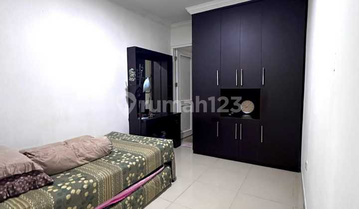 Rumah 2 Lantai Hoek di Nusaloka BSD, Tangerang Selatan 2