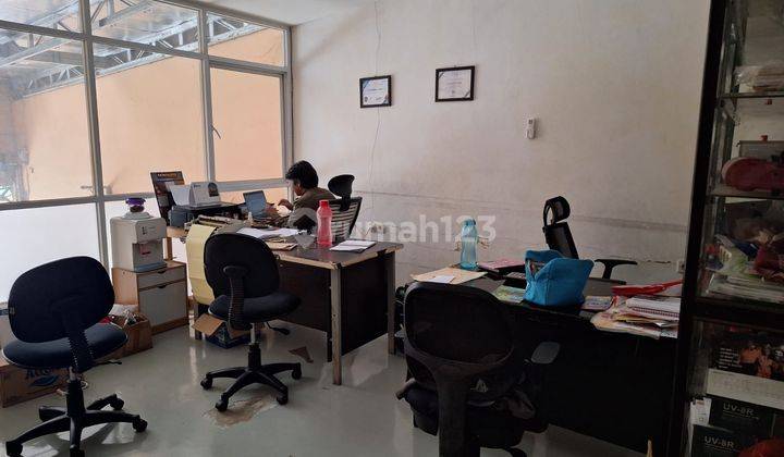 Ruko di KH Hasyim Ashari Cipondoh Tangerang Hadap Jalan  2