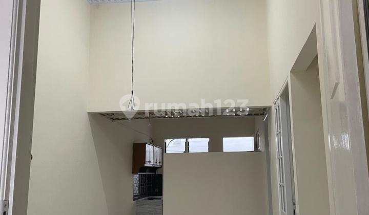 Rumah Siap Huni di Taman Royal 2 Tangerang Lokasi Strategis