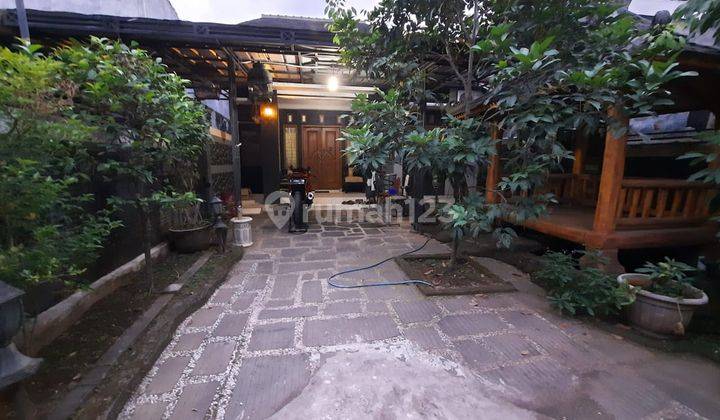 Rumah dan Ruang Usaha Lokasi Strategis di Sumber, Cirebon 1