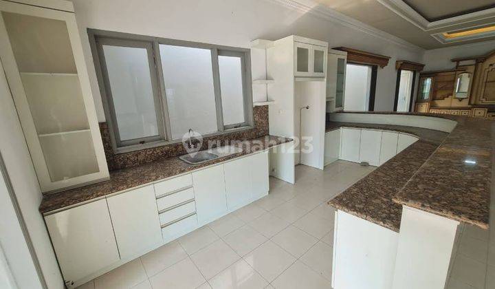 Dijual Rumah Mewah Siap Huni di Mainroad Kesambi, Cirebon 2