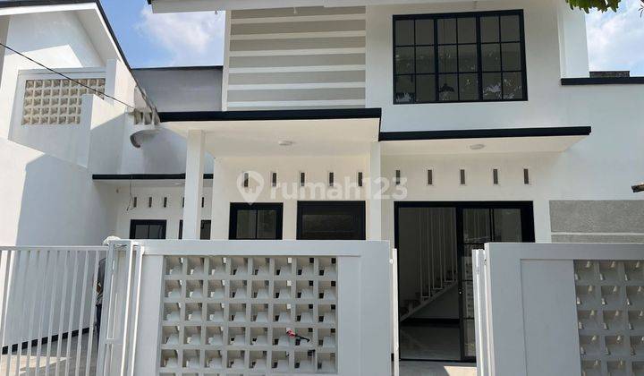 Rumah Bagus SHM di Harapan Indah, Bekasi 1