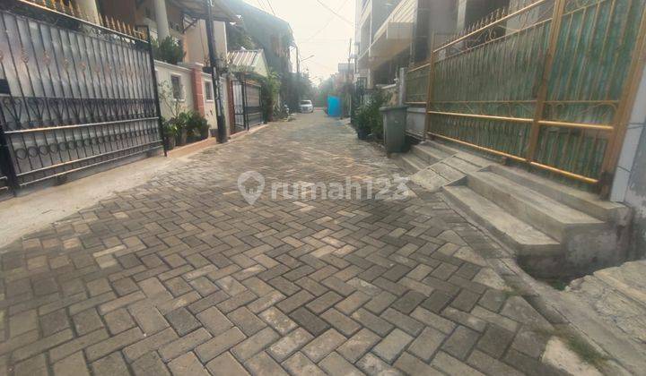 Rumah Bagus Unfurnished SHM di Harapan Indah, Bekasi 2