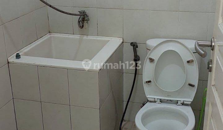 Rumah Semi Furnished di Bulevar Hijau, Bekasi 2