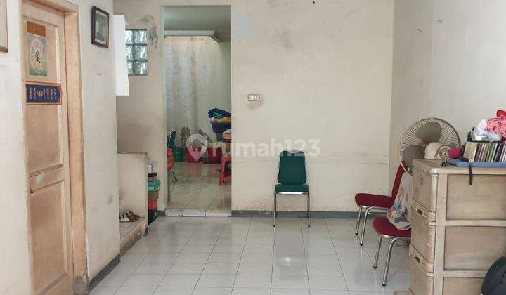 Siap Nego! Dijual Cepat Rumah 2 Lt Griya Permata 2