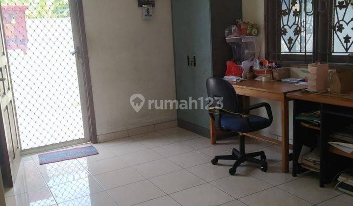 Rumah Hook 2 Lt Di Taman Semanan Indah 2