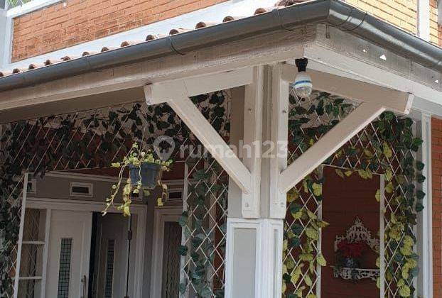 Rumah villa bagus di Cihanjuang  1