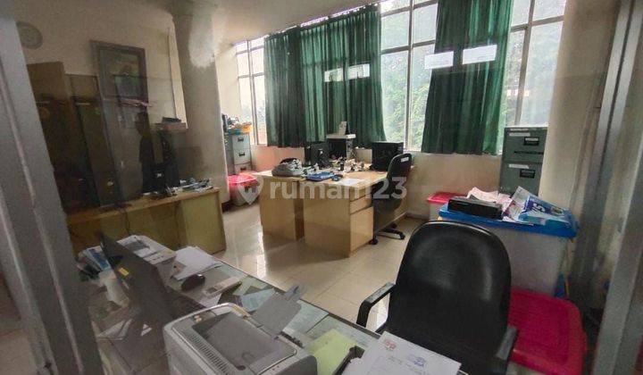 Kantor 5 Lt Di Tanah Abang Boulevard  2