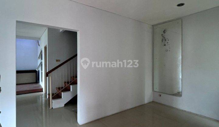 Jual Cepat Rumah Dekat Gerbang Tol Cibubur 1