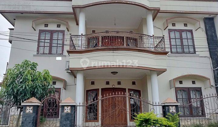 Rumah Hook Jalan Utama Perumahan Griya Indah Yogyakarta Istimewa Langka Jarang Ada 1