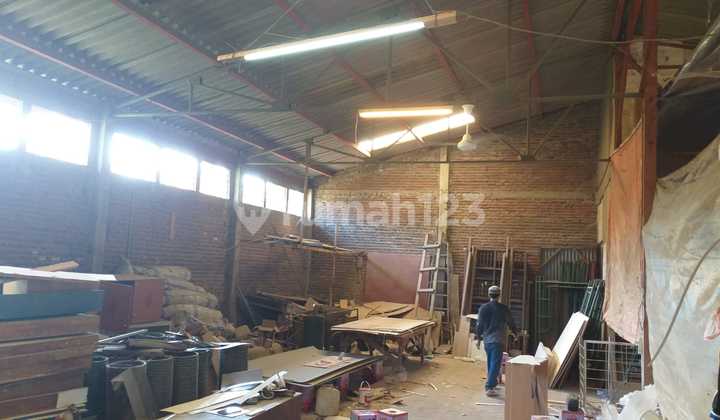 For Sale Ex-Workshop Interior Commercial Space