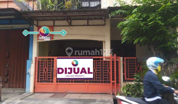 Dijual Cepat Rumah Dengan Lokasi Strategis di Pondok Hijau 1