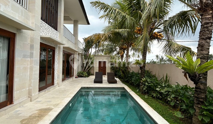 Villa mewah 2 lantai pemandangan sawah kaba-kaba Villa mewah 2 lantai pemandangan sawah kaba-kaba