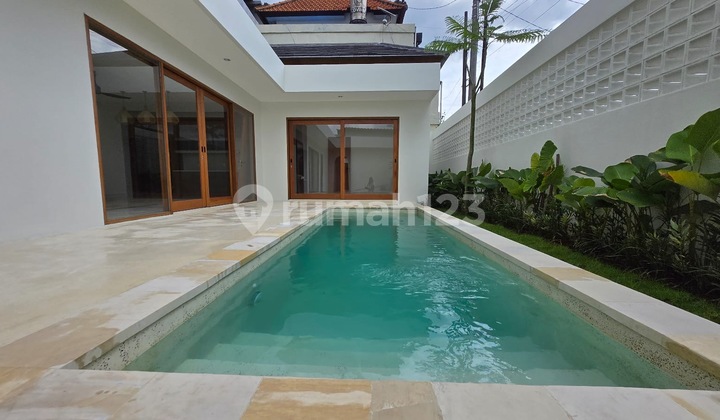 Leashold Modern Villa Sanur 3 BR Jln Batu Sari Leashold Modern Villa Sanur 3 BR Jln Batu Sari