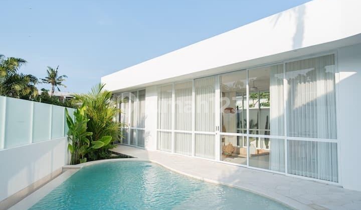 VILLA 2BR LOCATED CANGGU 2,7 KM  KEPANTAI 
