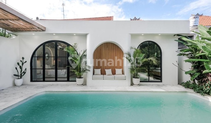MEDITERRANEAN MODERN VILLA 3BR CANGGU 