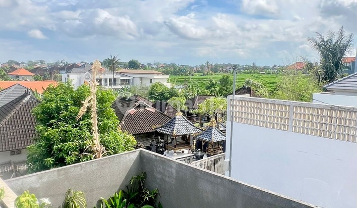 VILLA MODERN 2BR DI TUMBAK BAYUH DI JUAL SEGERA VILLA MODERN 2BR DI TUMBAK BAYUH DI JUAL SEGERA