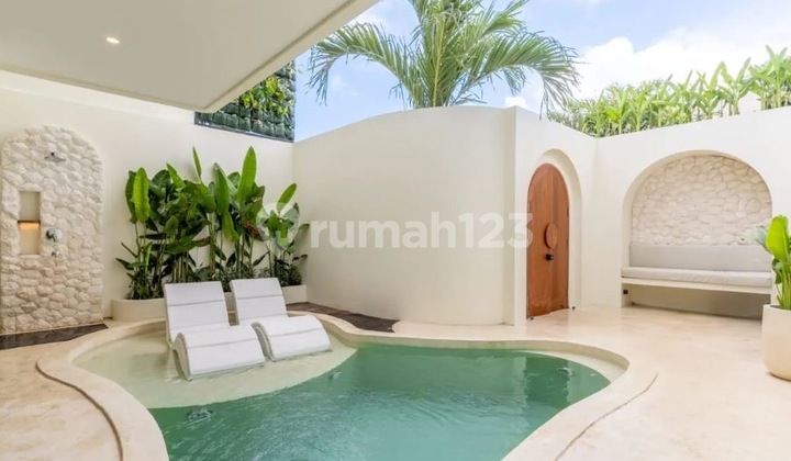 VILLA 2BR  MODERN BATU BOLONG CANGGU 